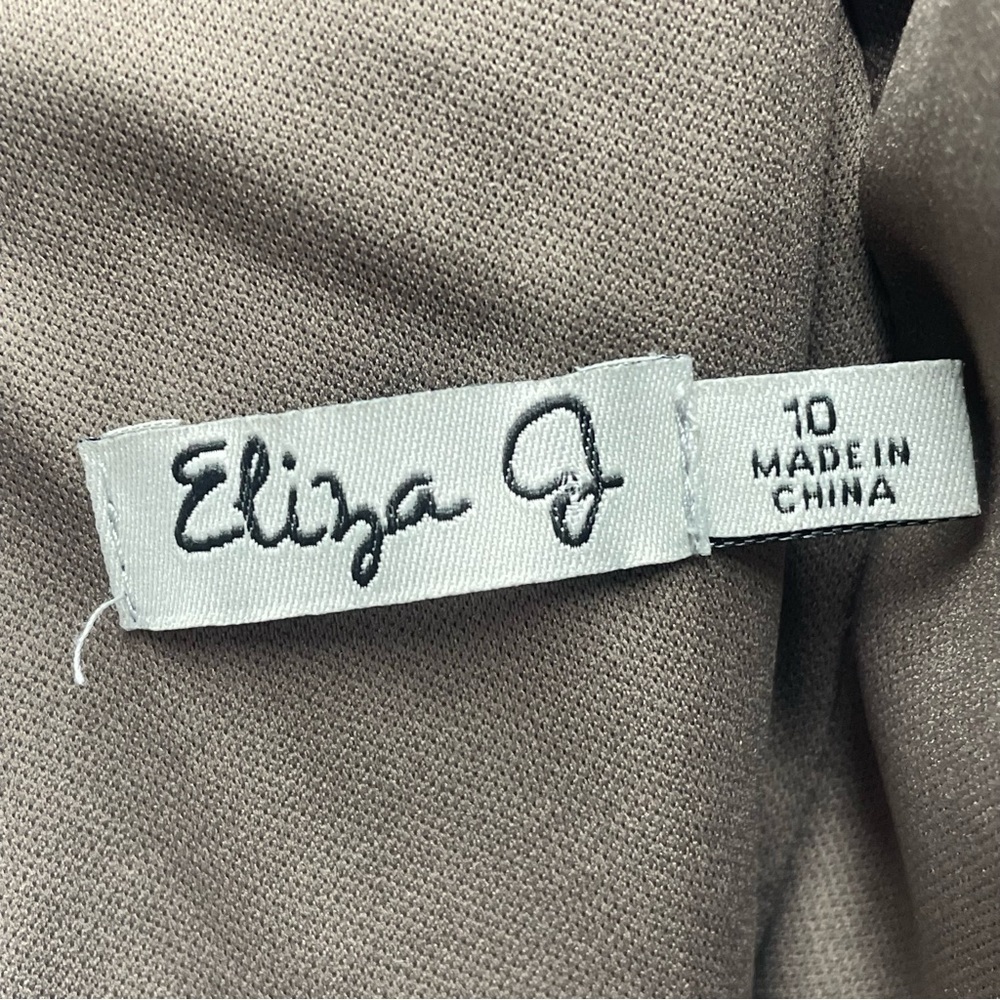 NWT Eliza J Long Multi Tiered Taffeta Jacket Dress in Taupe Size 10 - Picture 5 of 12